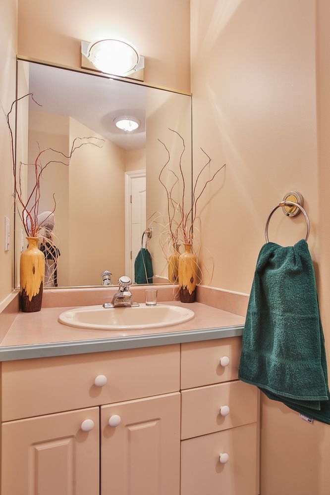 Eagle Close Executive B&B Принц Рупърт Екстериор снимка